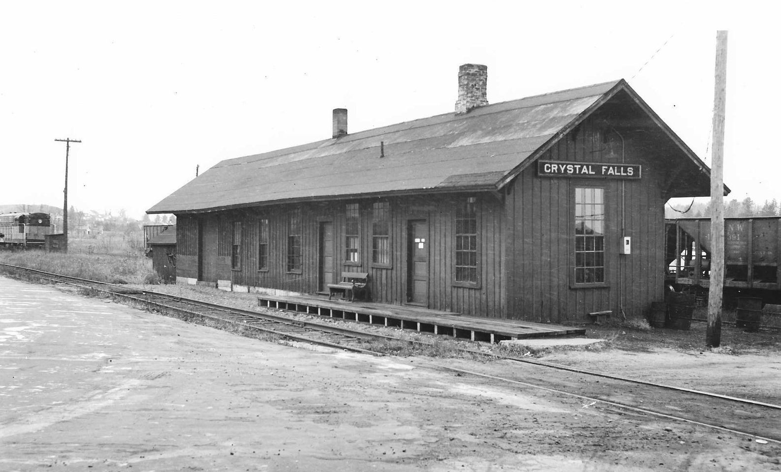 C&NW Crystal Falls Depot